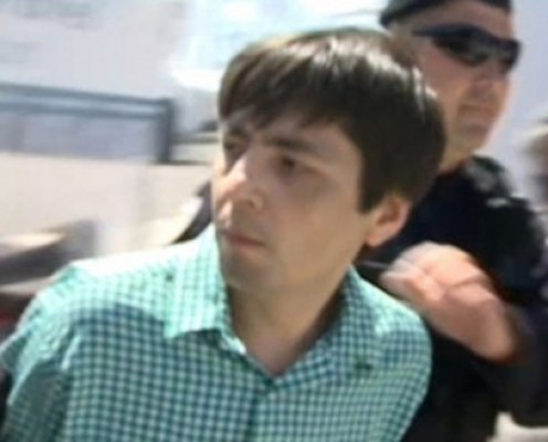 Bărbatul care l-a scuipat pe Traian Băsescu, audiat la Parchet